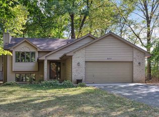 5877 W 130th Ln, Savage, MN 55378