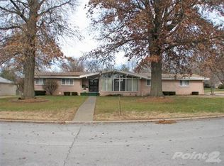 2945 E Avalon Dr, Springfield, MO 65804