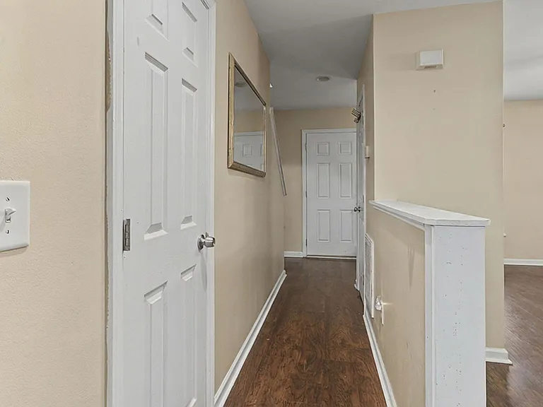 704 Big Twig Ln — Photo 3