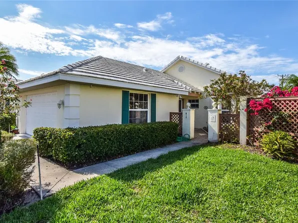814 Harrington Lake Dr N #83, Venice, FL 34293