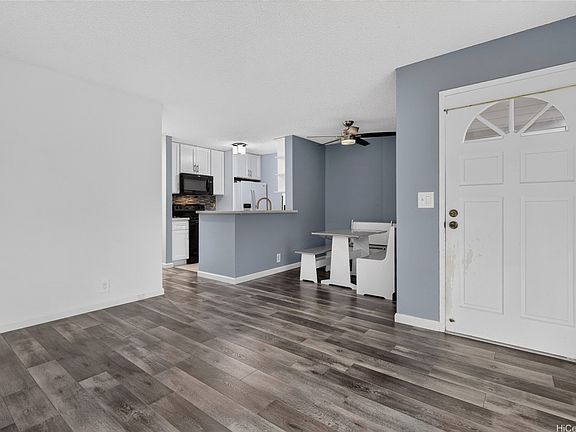5th image of 95-510 Wikao St APT M105