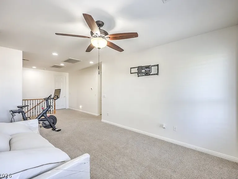 305 Onyx Crest St — Photo 17