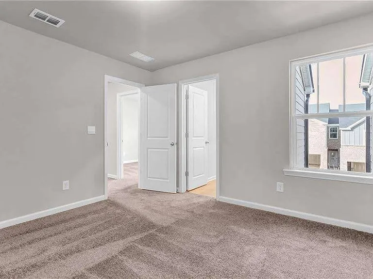 1575 Villageside Ct — Photo 12