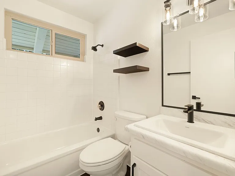 Villa Del Mar Apartments — Photo 53