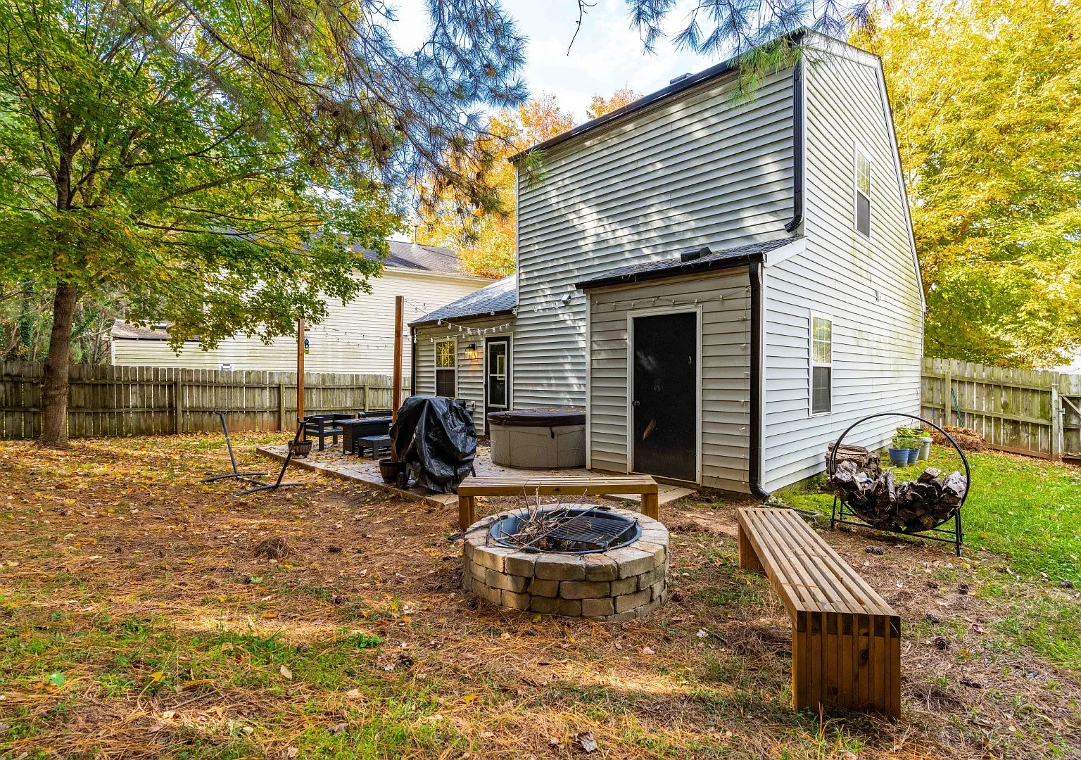 3 bed, 1170 sqft, $3,200 — Photo 4