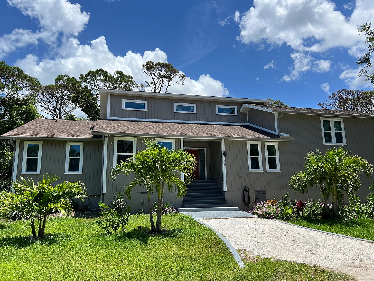 3 bed, 2180 sqft, $2,900 — Photo 1