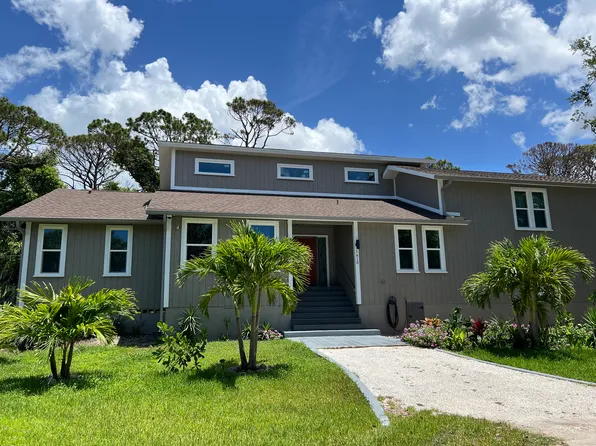 1810 Caulfield Dr, Englewood, FL 34223