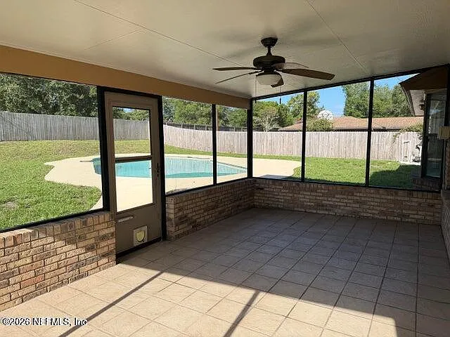 2295 Foxwood Dr — Photo 12