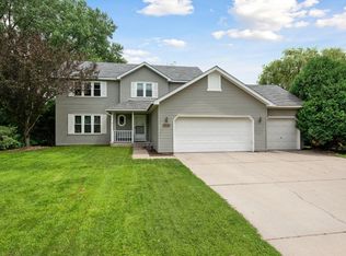 2437 Timberlea Cir, Woodbury, MN 55125