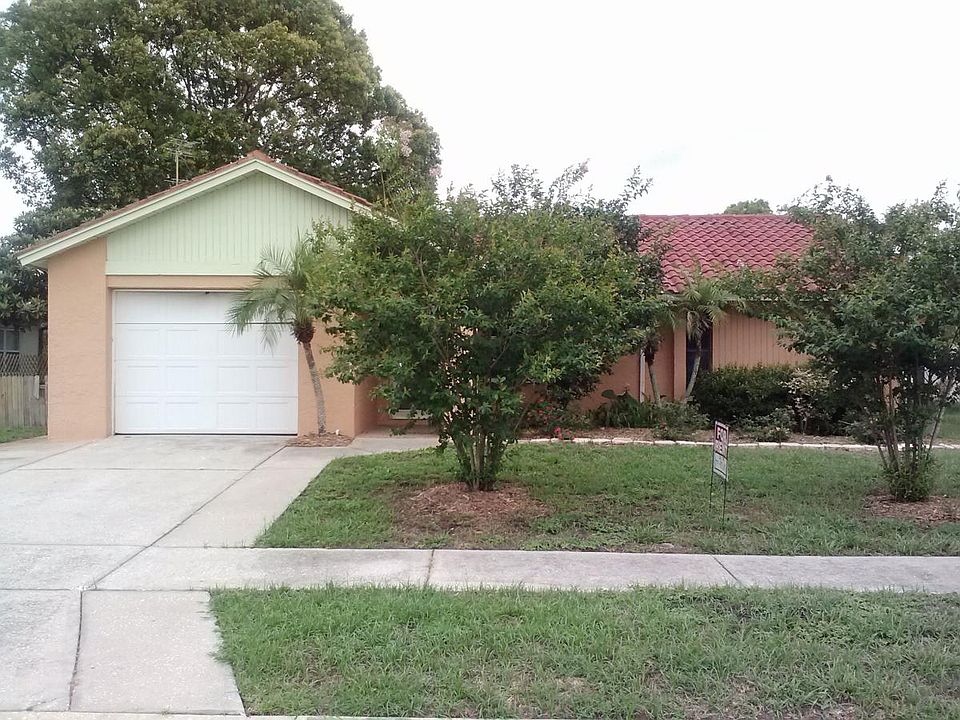 1st image of 1141 Persimmon Dr
