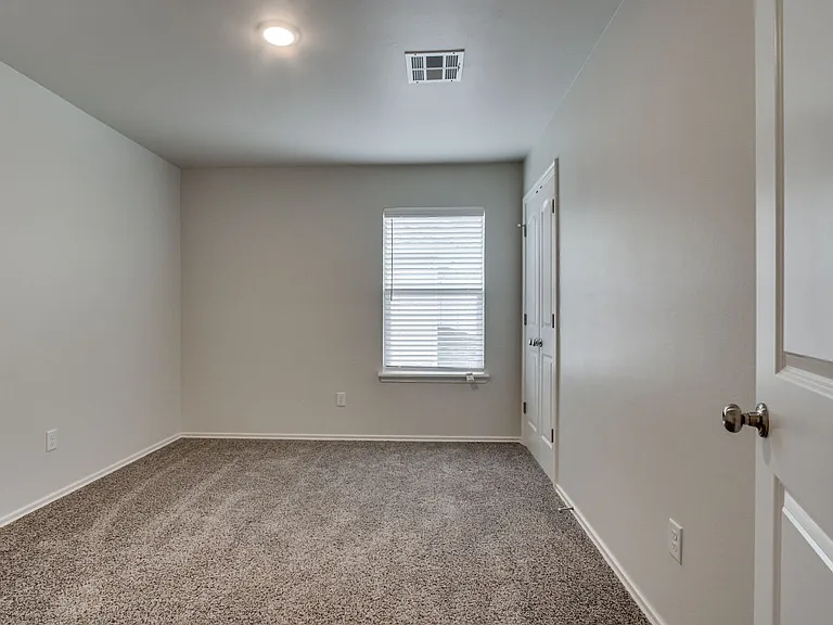 10810 NW 119th Pl — Photo 46