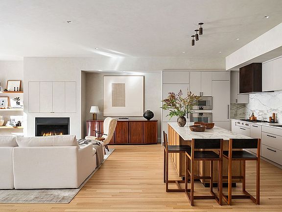 4th image of 124 Hudson St APT 3B