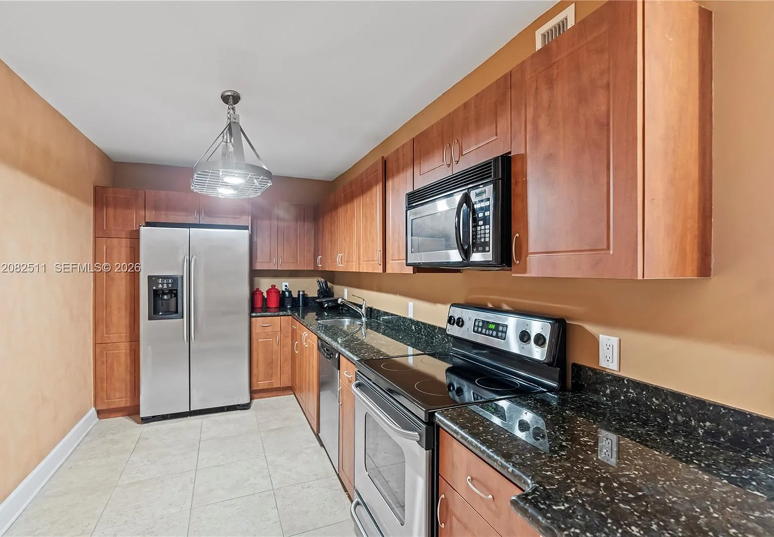 401 Blu Of North Beach Co — Photo 3