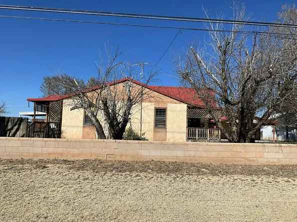 1011 Poplar St, Moriarty, NM 87035