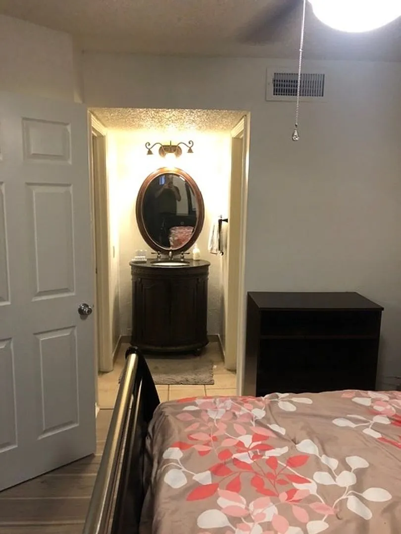 Charming 1BR Condo in Dallas — Photo 4