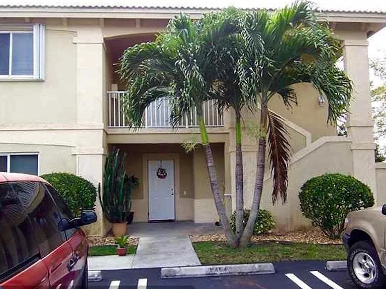 8460 NW 40th St #8460 — Photo 22