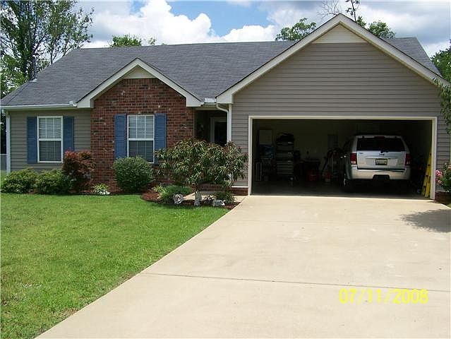 1st image of 1424 Eastwoods Dr