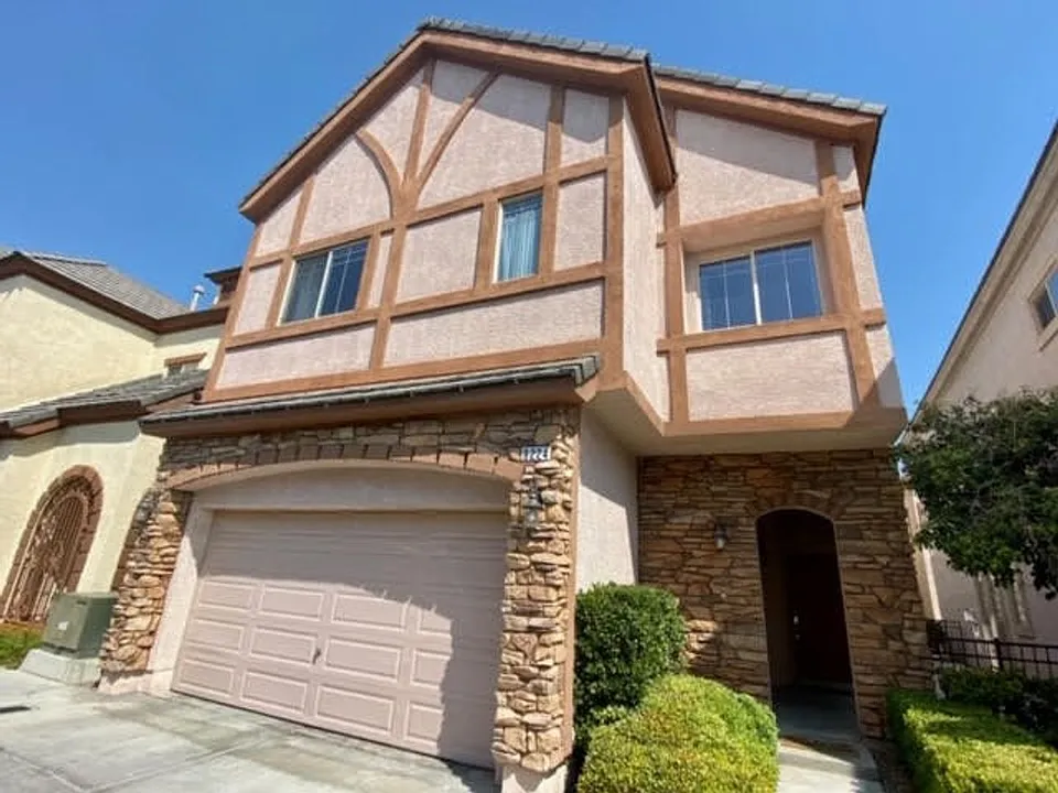 9224 Dalmahoy Pl