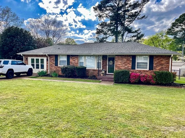 6114 Chadwell Rd SW, Huntsville, AL 35802