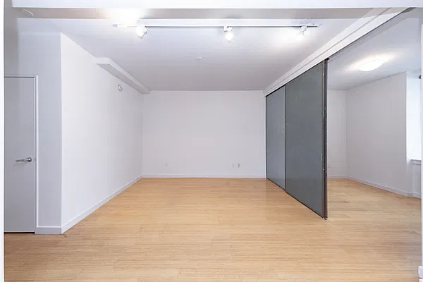 Rented by The Downtown LLC | media 27