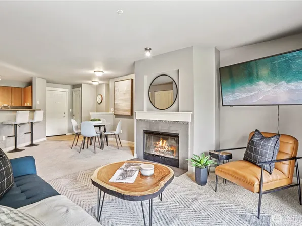 7711 NE 175 Street #E110, Kenmore, WA 98028