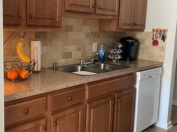 Kitchen - 2