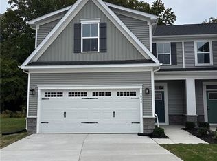 2048 Striper Ct, Carrollton, VA 23314