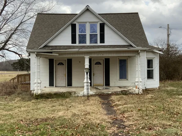 210 Cedar Avenue, Cabool, MO 65689