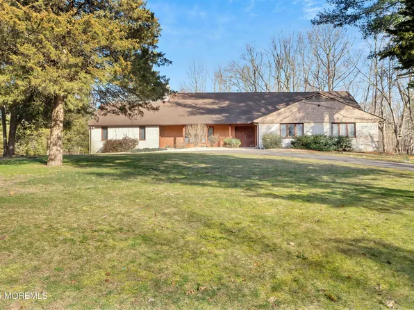 109 Crine Road, Morganville, NJ 07751