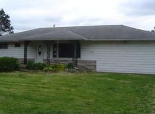 612 W 4th St, Appleton City, MO 64724