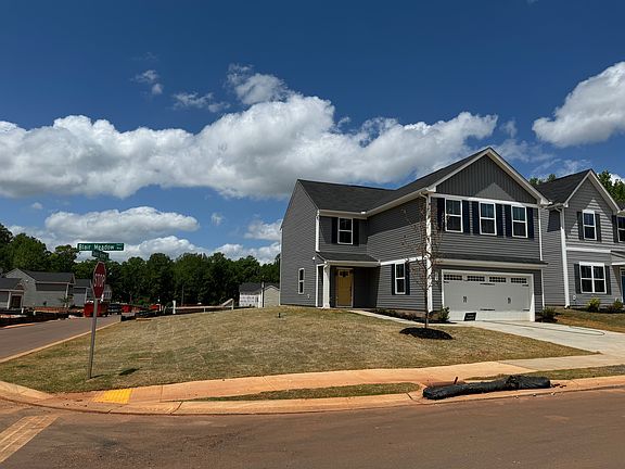 3rd image of 201 Blair Meadow Way