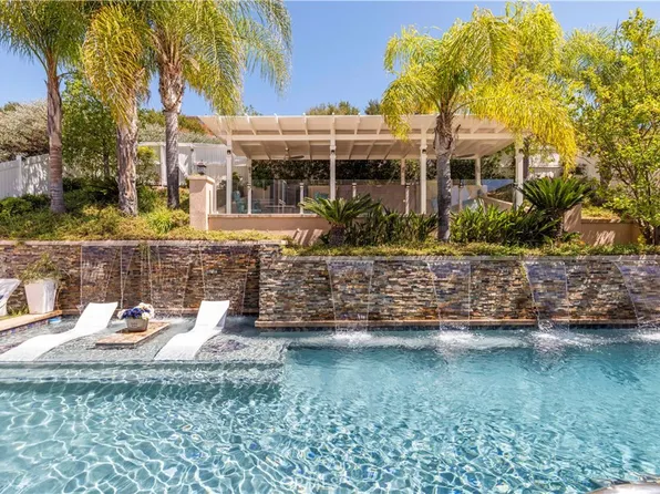 21149 Lone Star Way, Saugus, CA 91390
