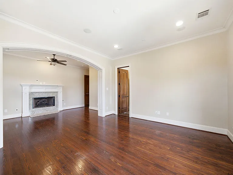 5339 Tilbury Dr — Photo 15