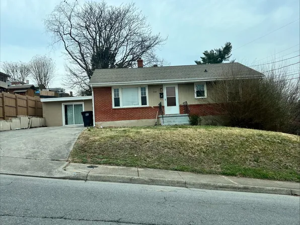 314 Frontier Rd NE, Roanoke, VA 24012