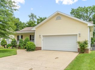 1033 Sivley Rd, Hopkinsville, KY 42240