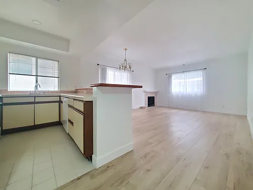 1546 Amherst Ave #103 Photo 1