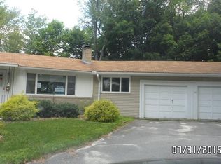 30 Parker Rd, Leominster, MA 01453