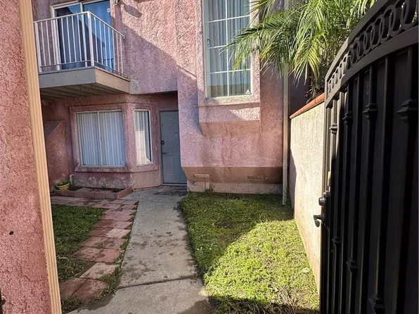 165 Racquet Club Dr, Compton, CA 90220