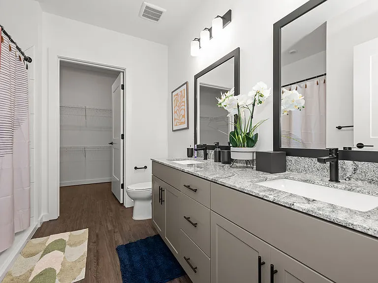 Enclave at Radius Dilworth — Photo 28