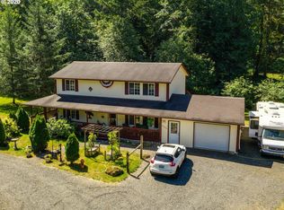59540 E Sleepy Hollow Dr, Sandy, OR 97055
