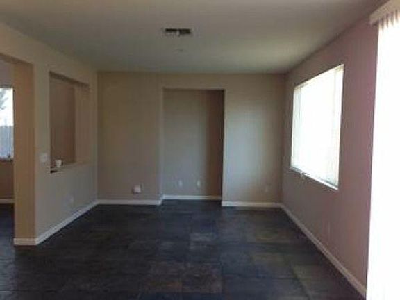 5th image of 617 Sagewood Ln