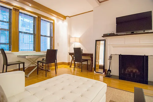 Rented by WAM Partners - William Moses Co. | media 36