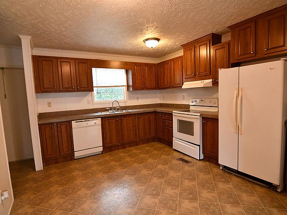 4th image of 1325 Uhlhorn St