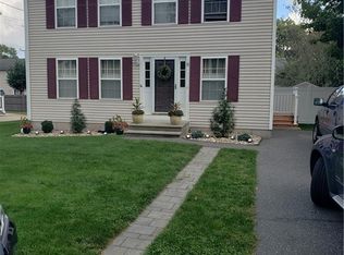 19 Frances St, Cumberland, RI 02864