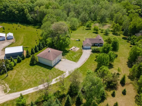 60397 209th Ave, Dodge Center, MN 55927