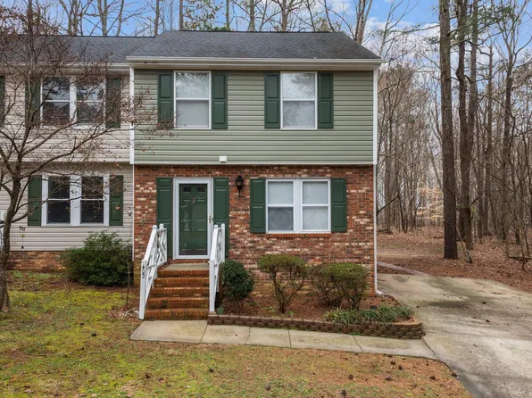402 Shannonford Ct, Wake Forest, NC 27587