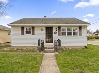 1521 N Kenmore St, South Bend, IN 46628