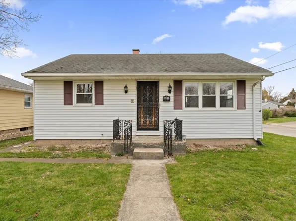 1521 N Kenmore St, South Bend, IN 46628