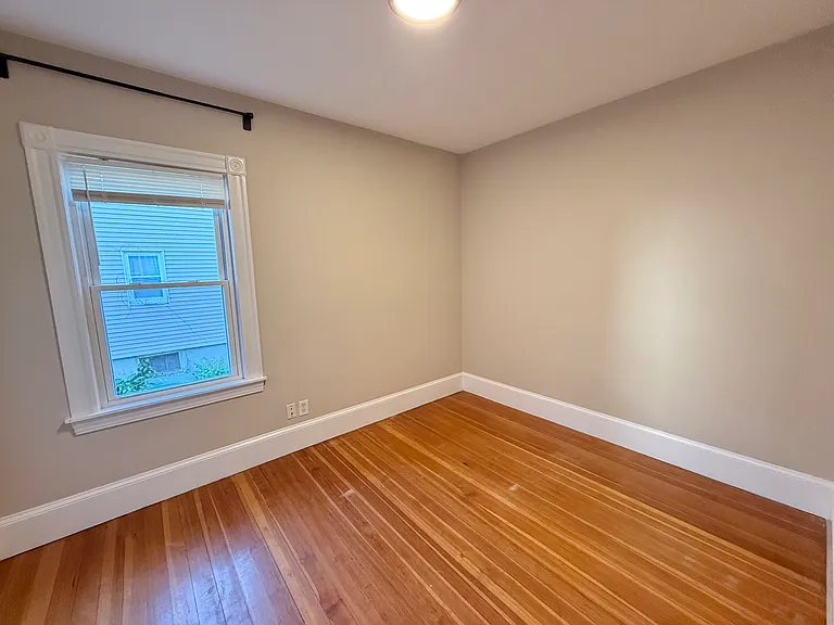 98 Putnam St #1 — Photo 16