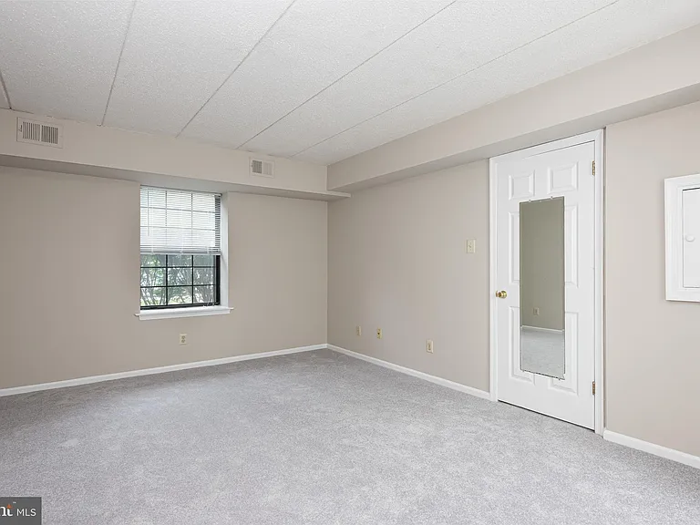 510 Washington Pl #10 — Photo 20